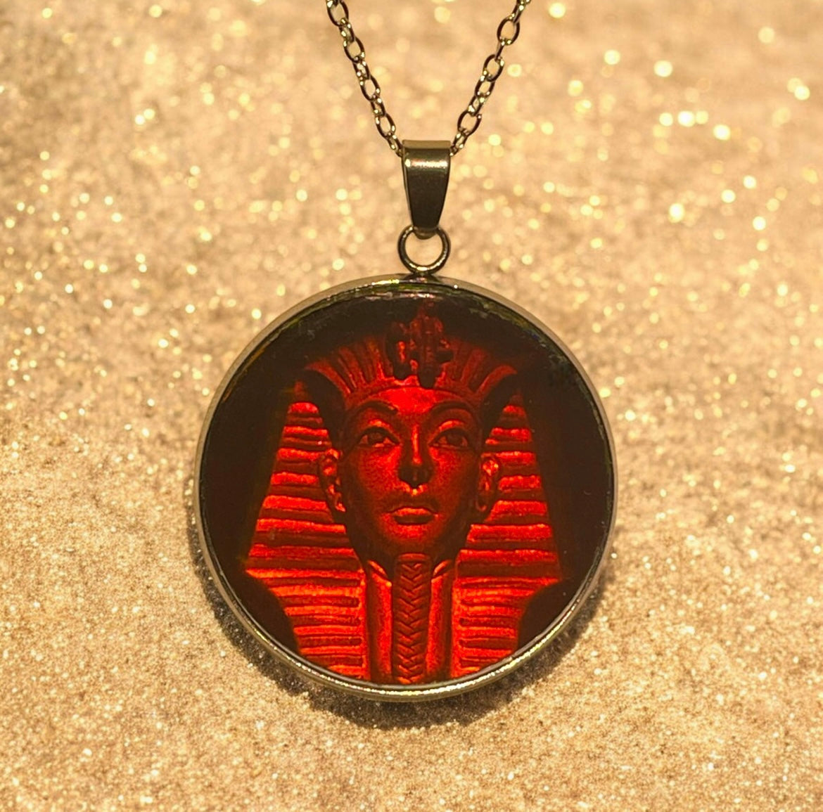 Rare, Vintage 90’s Hologram Pendants